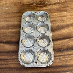 Vintage Ekco Ovenex Metal 8 Muffin Tin Cupcake Baking Pan X900 USA